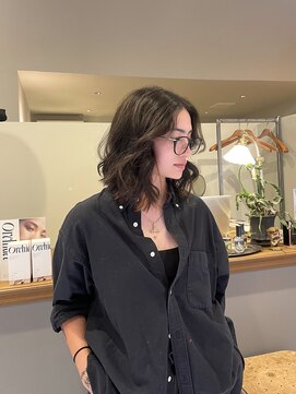 ウェチカ(wechica) 前下がりレイヤーカット