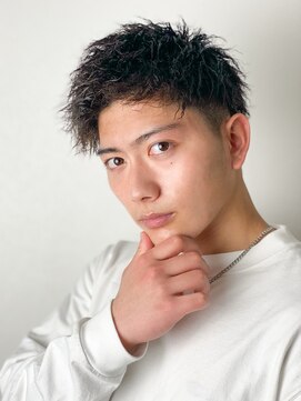 エルマーク 茨木(L-MARK) アップバングツーブロックバーバーフェードツイストメッシュ