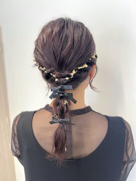 クルム(KURUMU) ミディアムウルフヘア/編みおろし