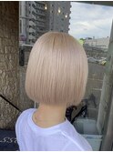 ホワイトベージュ／ブリーチ／池袋/ダブルカラー／ハイトーン