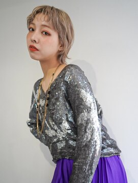 コモレビ(komorebi) 【山本智文】ハイトーンショートカット