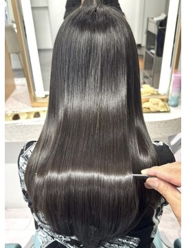 エルサ 神戸三宮 (ELSA) 髪質改善／水素トリートメント/縮毛矯正/水素カラー