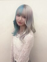 アン(Hair make un)&nbsp;7色のデザインカラー♪プリズムカラー/ブリーチ/ハイトーン