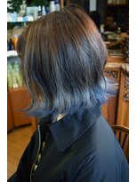 ベル(BELL)&nbsp;毛先にブルーシルバーが可愛い☆【BELL桜新町/用賀】