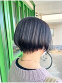 アッシュグレージュショートボブ