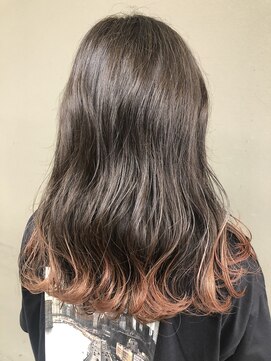 シャンプーボーイエイムス(SHAMPOO BOY aims) ロング×裾カラー