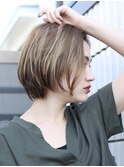三軒茶屋_ボブ_ショートボブ_センターパート_ハイトーン_ミディ