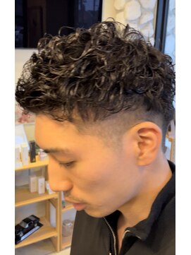 ヴェロ 福井(VeRO) ニュアンスカール×ショートスタイル