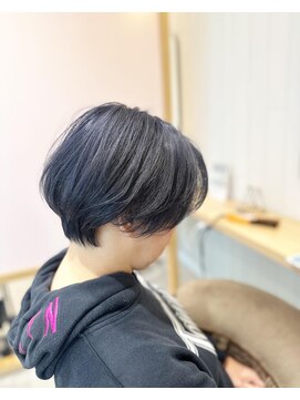 カームバイリベルタ(calm by Re:berta) ダークアッシュ/ハンサムショート