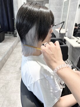 アンダーバーホワイト 栄店(_WHITE) インナーホワイトシルバー