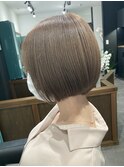 ミルクティーベージュ