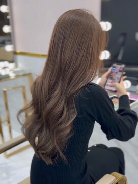 ディア  バイ  ディーアンドティー(DIA by D&T) 【DIA 高杉大輔】ブリーチ ダブルカラー　髪質改善　レイヤー