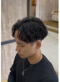刈り上げツーブロックシャドウパーマメンズマッシュ