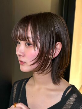 ノイ(noi) 顔周りレイヤーカットグレージュカラーくびれボブショートカット