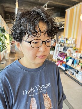 ファンファンバイルー 岐阜(fan fun by Rooo) カールショート