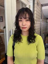 ベター(better)&nbsp;トップからのウェーブが可愛い大人ウェーブミディアムパーマ