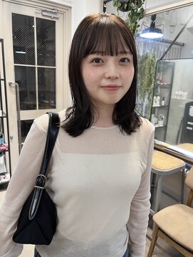 ロマリア(Lomalia) Lomalia表参道ナチュラル暗めカラーミディアム