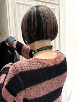 ティディ(Tidi) ミニボブ/ショートボブ/丸みショート/ルーツカラー/豊中庄内