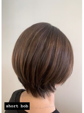 ムジカ musica ショートボブ