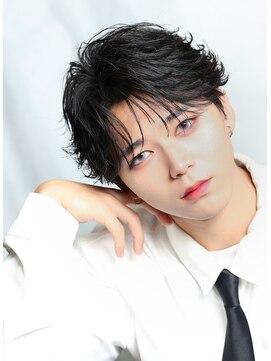 リップス 吉祥寺店 (LIPPS) 韓国風フェザーショート