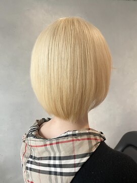 ホープ(hope) ショート/抜きっぱなしブロンド/金髪/ハイトーン
