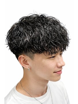 ツイストスパイラルパーマ　メンズマッシュ