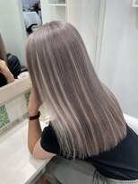 ラピス 池袋(Lapis) ホワイトグレー×シールハイライト