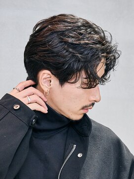 レタッチバイフィフス(RETOUCH by fifth) 原宿センターパートルーズパーマツーブロックメンズパーマ眉毛