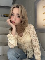 エヌ トーキョー(enu TOKYO)&nbsp;レイヤーカット　ミディアム　ブリーチ