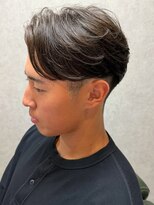 ディスイズバーバーフォース(THIS IS BARBER 4th)&nbsp;メンズパーマ 眉毛 ヘッドスパ 刈り上げ ツーブロック 暗髪