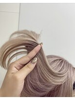 アライブ ハラジュク(ALIVE harajuku)&nbsp;ホワイトベージュ