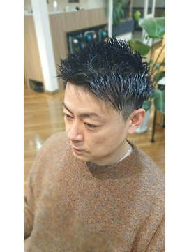 ヘアーデザイン サンライズ(Hair Design SUNRISE) アップバングショート