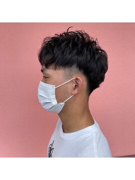 ジールドゥーエ(Zeal due) ツーブロパーマ