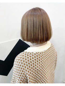 デスト 大宮(DEST) グレージュカラー/イメチェン/ショートボブ/モード[大宮駅]