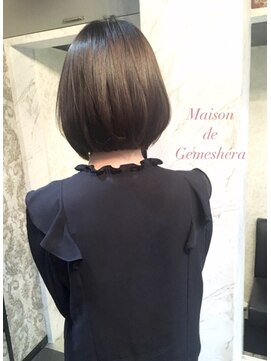 メゾン ドゥ ジェメシェラ(Maison de gemeshe'ra) やや重ためが可愛い襟足なしlayer有 マロンglay British Bob