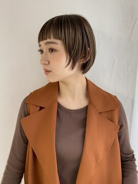 フェメ 立川(PHEME) ボブ/顔まわりレイヤー/ショートバングボブ