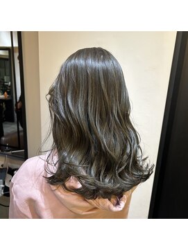 サロンドミルク 溝の口店(salon de MiLK) 透明感グレーカラー