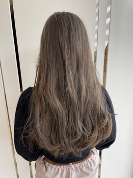 イロン(iroN) 20代女性 ミルクティーベージュ