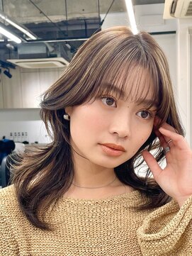 シビバイレボ(CIBI by revo) レイヤーカット/大人レイヤー/ハッシュカット/くびれヘア/船橋駅