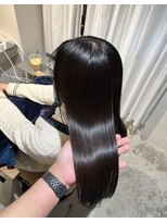 リラエ(Lyrae) 縮毛矯正/髪質改善/美髪カラー/トリートメント【大阪/西梅田】