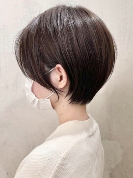 スノッブエンバンプ(snob enVAmp) 【京都ショート/河原町/四条】ナチュラルショート　20代30代