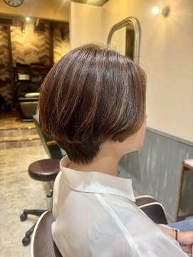 ヘアーサロン キー(Hair salon key) ハイライト×大人ショート