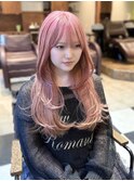 ハイトーンピンク　ロングウルフ　ハッシュカット