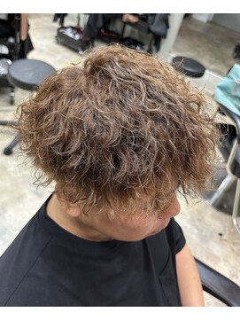 トニエ(tonie.) ツイストスパイラルパーマ