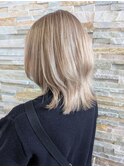 ブロンド/ホワイトブロンド/ミルクティー/レイヤーカット