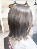外ハネスタイル