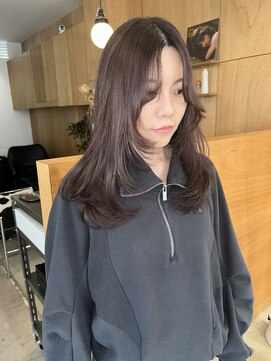 パークホワイト 代官山(PARK White) ミディアムレイヤーウルフハッシュカット