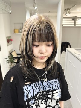 フリーダムガーデン 岡山駅前店(freedom garden) 10代20代色気抜群アンブレラレイヤー/ブロンド&ブラック