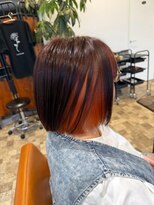 ゴデーレ(GODERE) インナーカラーくびれヘア顔周りカット韓国風ヘアスカーレット