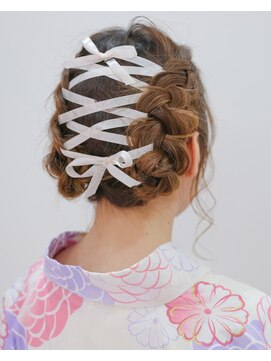 ニコヘアー(niko hair) リボン三つ編みアレンジ浴衣編▼LINEID@vey3047y